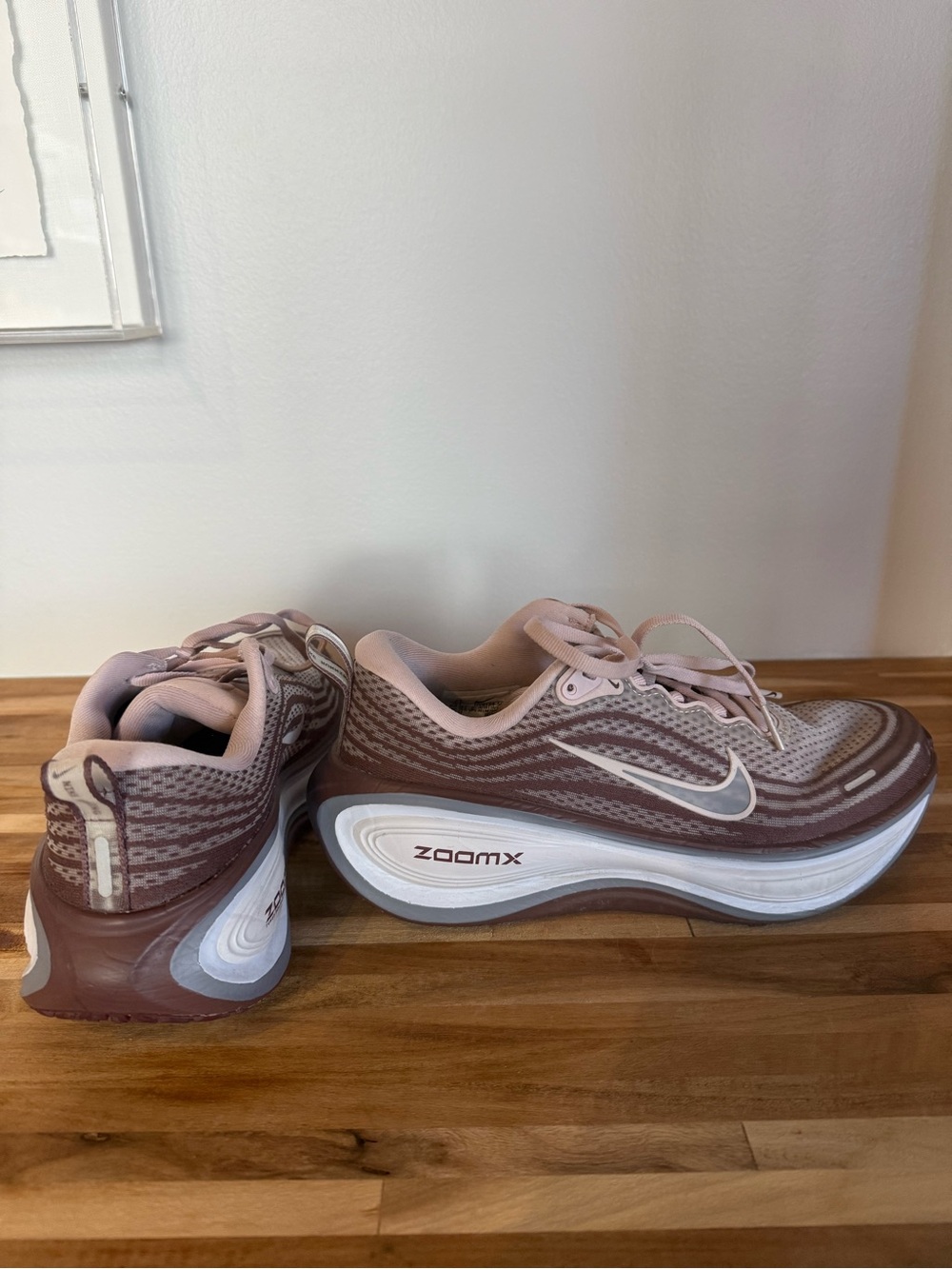 Nike Vomero Plus Women's Size 7.5 – Worn 5x Like New